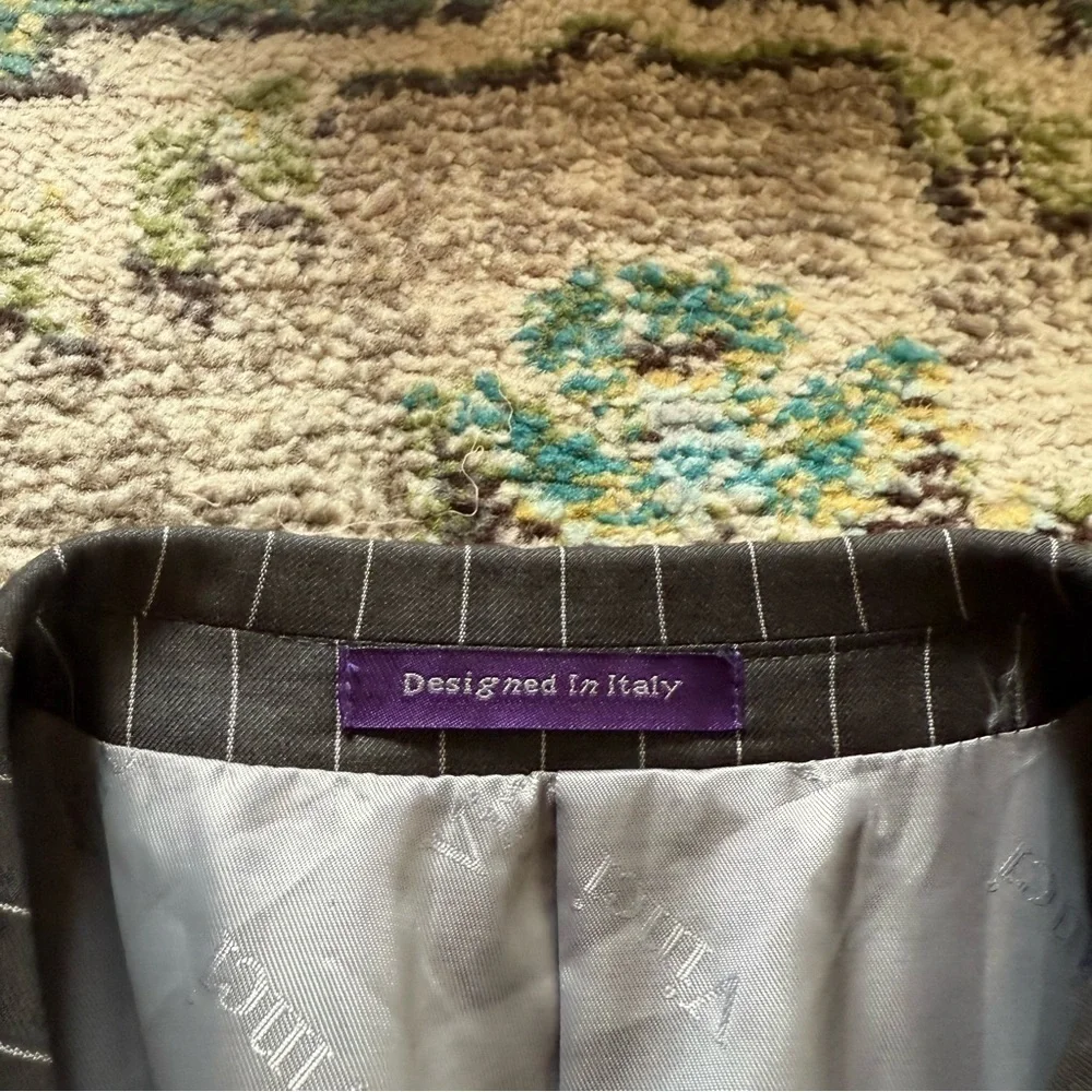 Vinci Designed in Italy Gray Pinstripe Double-Breasted Blazer Sport Coat 42R